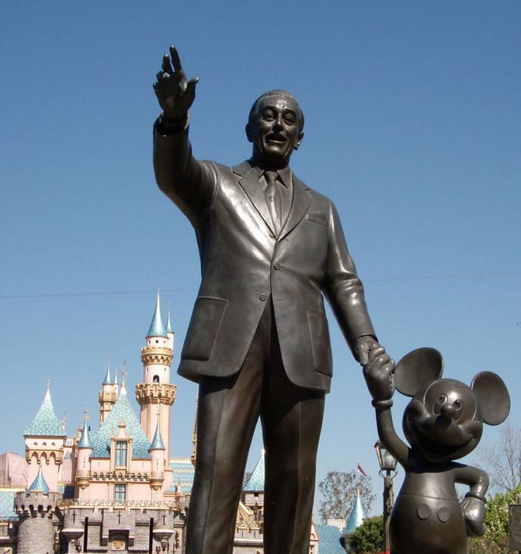 Disneyland statue closeup