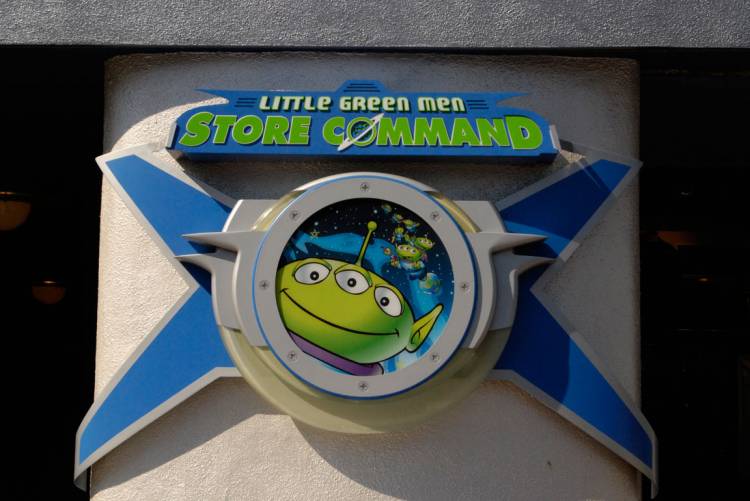 Disneyland Store Tour