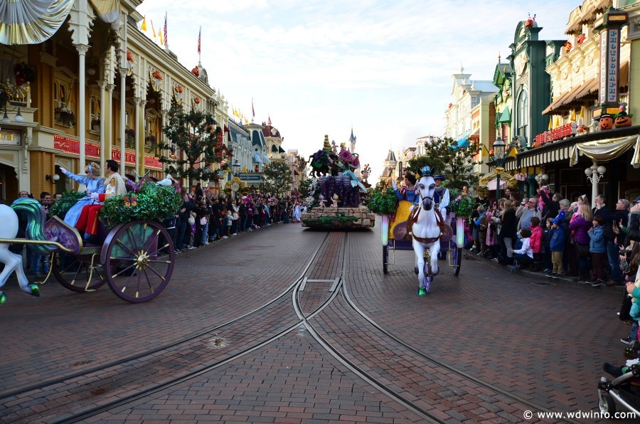 DisneylandParis-540