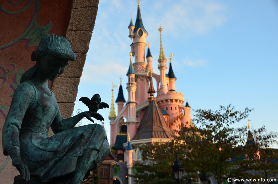 DisneylandParis-720