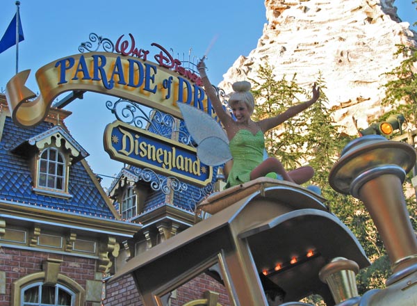 Disneyland's Parade of Dreams 14