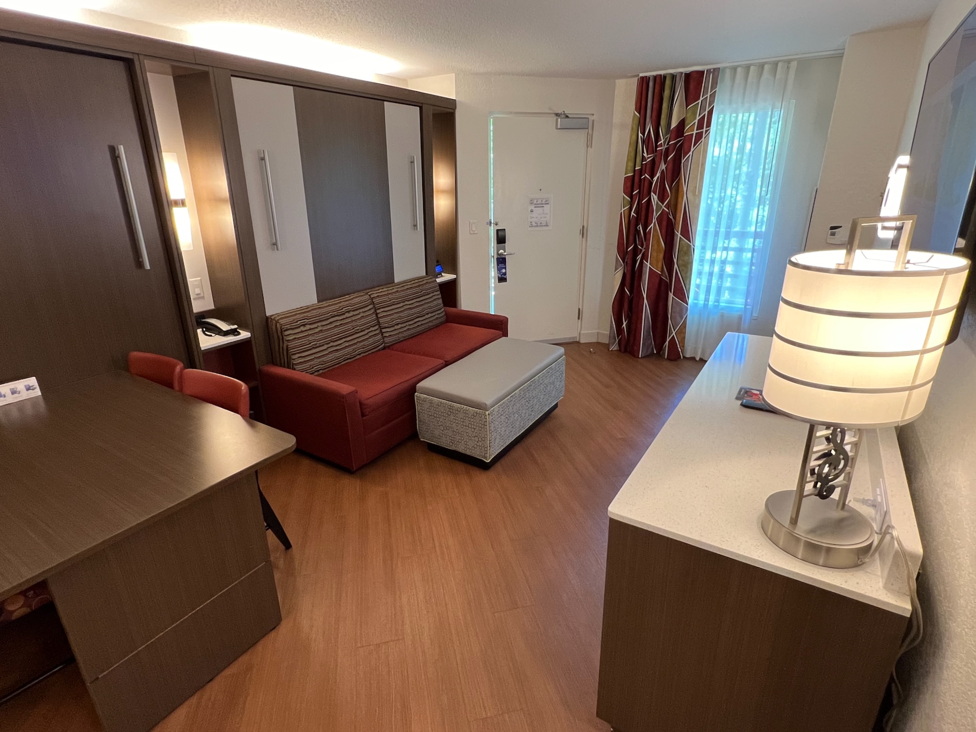 Disneys-All-Star-Music-Family-Suite-040.jpeg