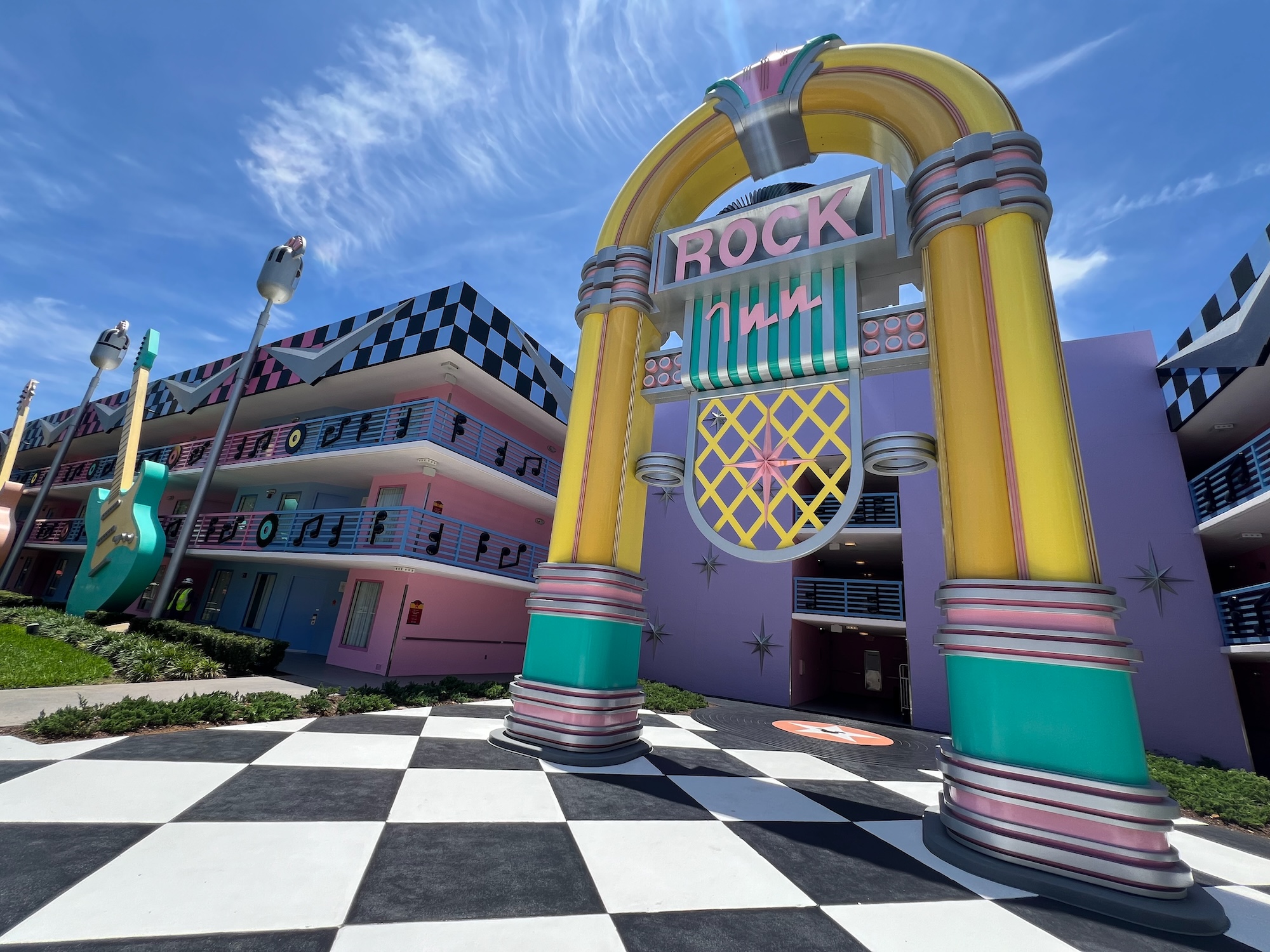 Disneys-All-Star-Music-Resort-020.jpeg