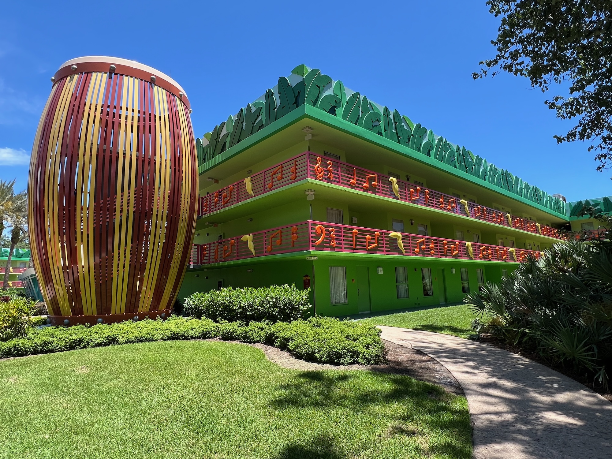 Disneys-All-Star-Music-Resort-052.jpeg