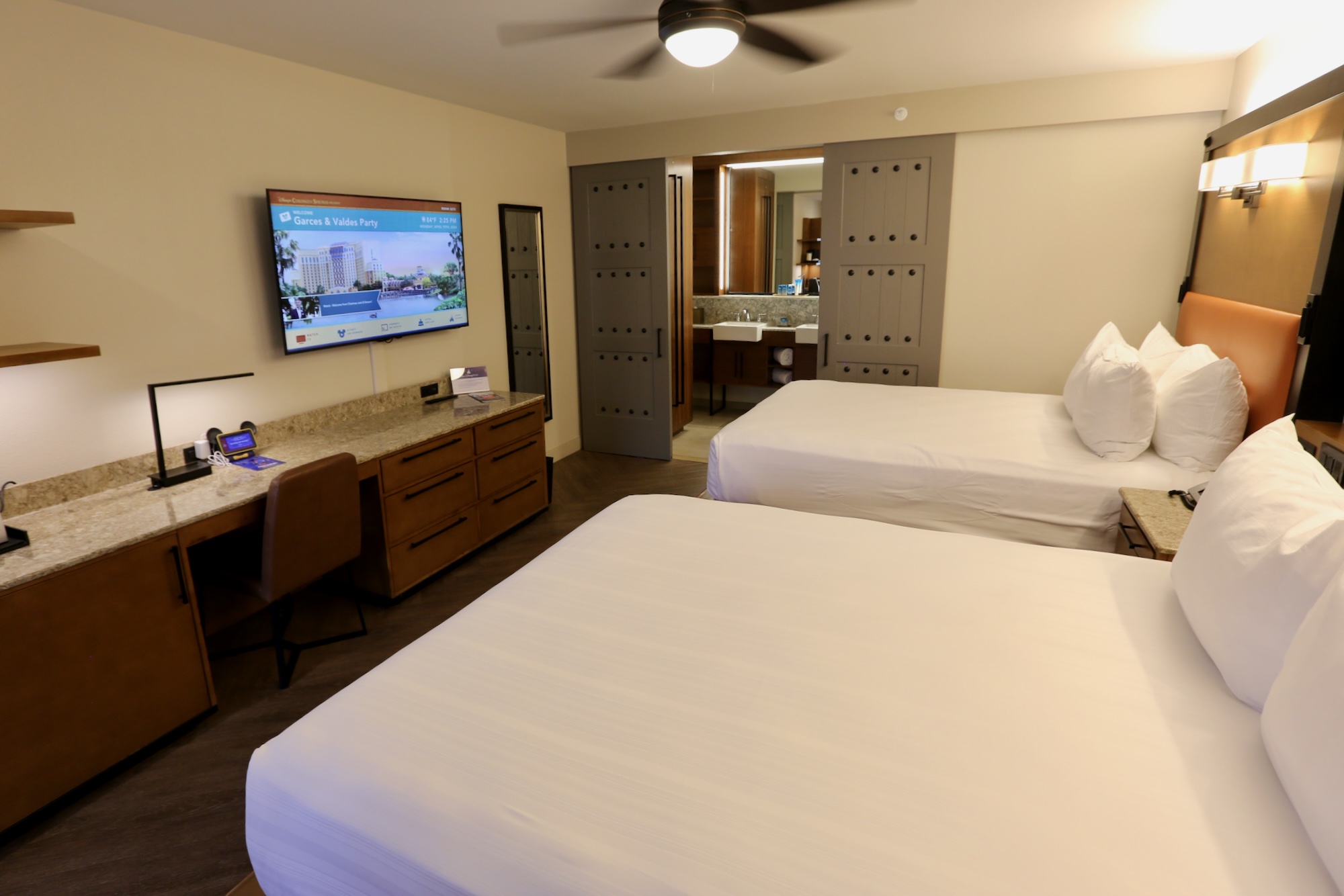 Disneys-Coronado-Springs-Resort-Room-025.jpeg