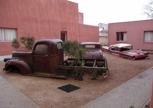 DLP hotel snata fe trail of artefacts - old cars