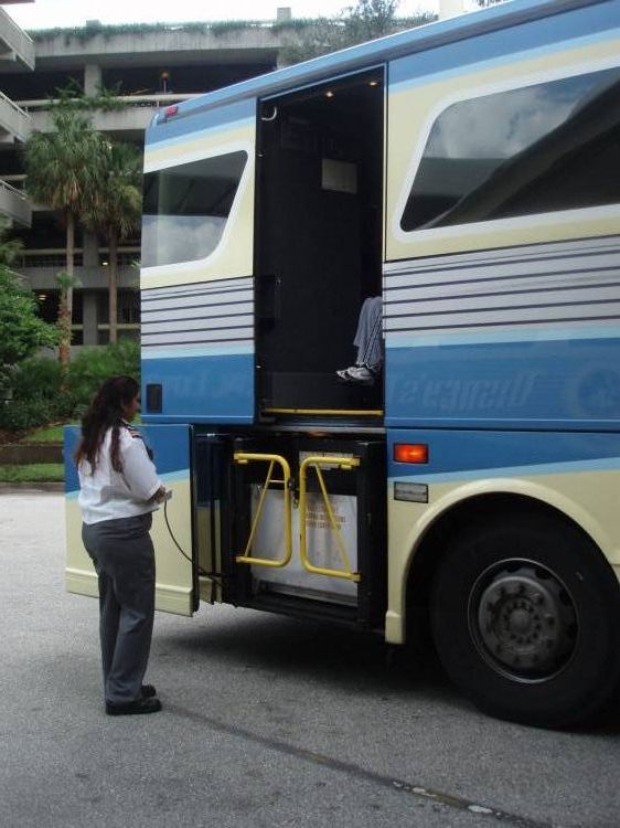 DME wheelchair bus