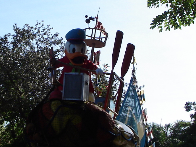 Donald Duck - Jammin' Jungle Parade