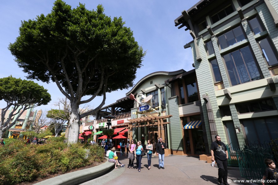 Downtown-Disney-001