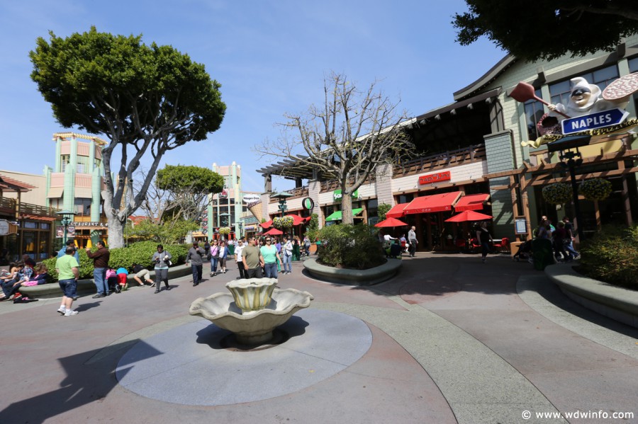Downtown-Disney-002