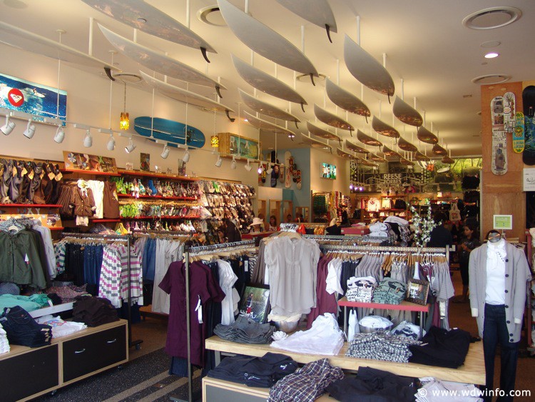 Downtown-Disney-DL-144