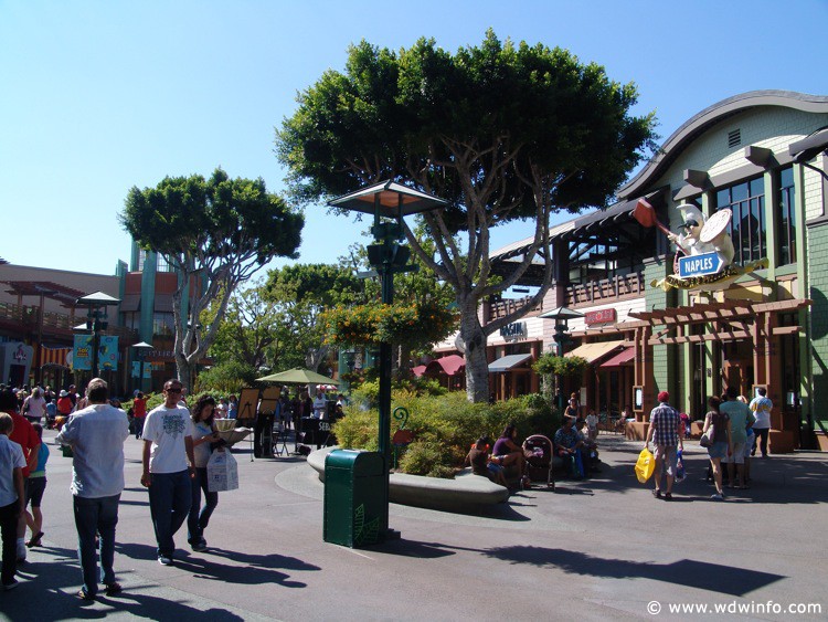 Downtown-Disney-DL-146