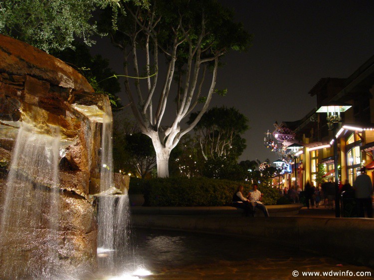 Downtown-Disney-DL-169