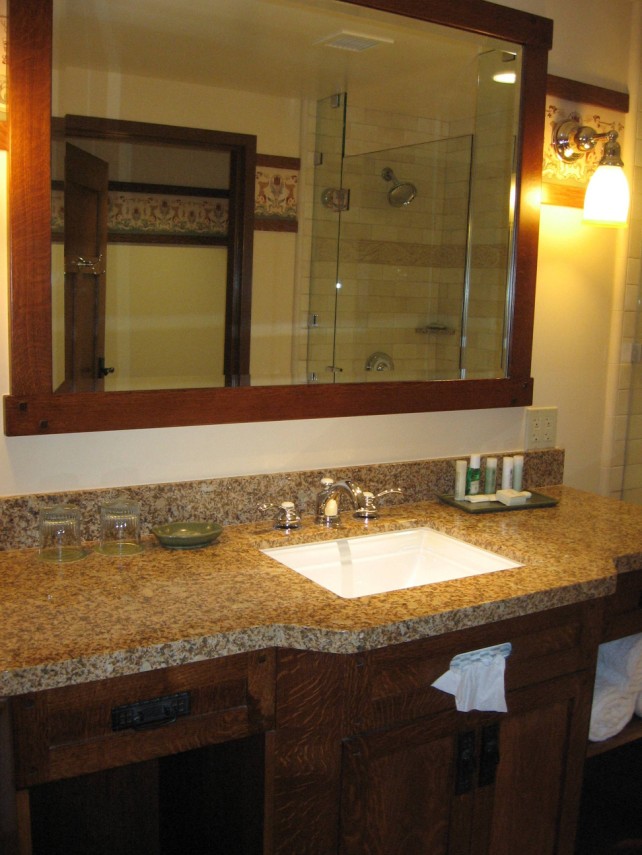 DVC Model 1 bed. vanity area