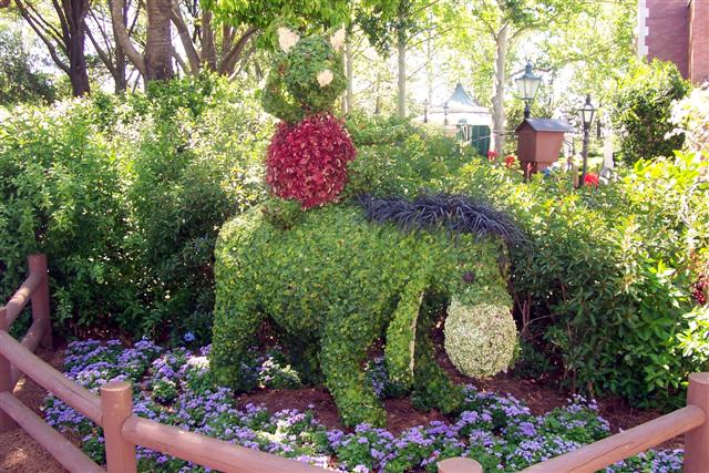 Eeyore and Piglet.