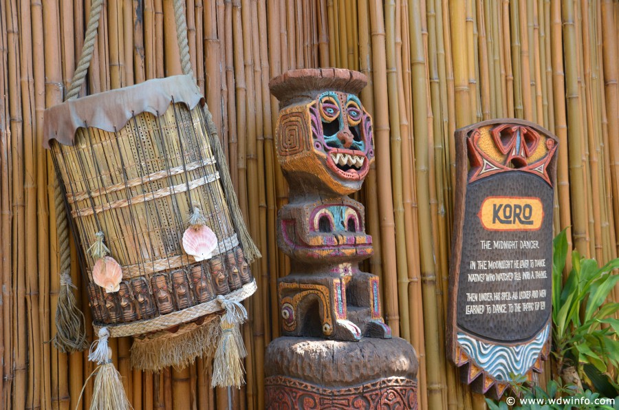 Enchanted-Tiki-Room-009