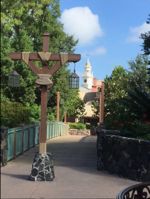 Entrance To Liberty Square - MK 09-07-2017