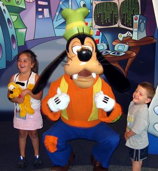 ep_dis_photo_goof_fun_1