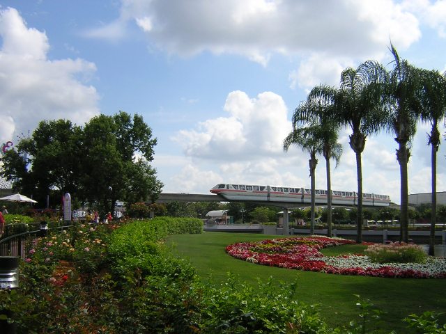 Epcot  F and G 5-2004