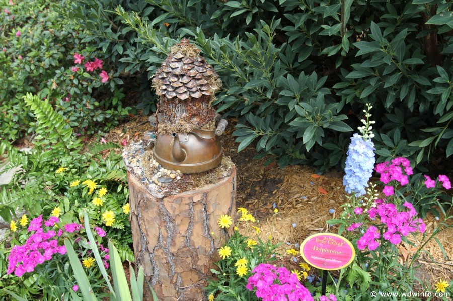 Epcot-Flower-Garden-2012-020