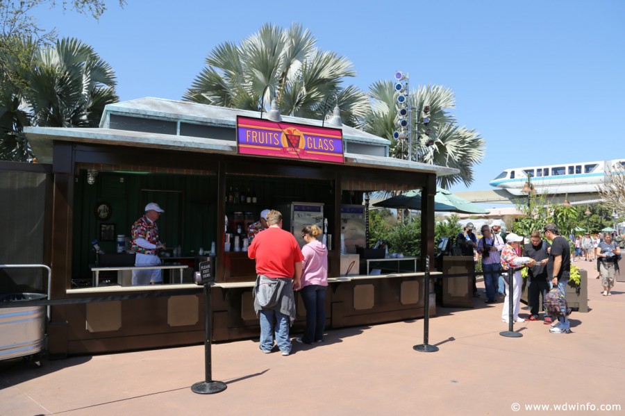 Epcot-Flower-Garden-2013-027