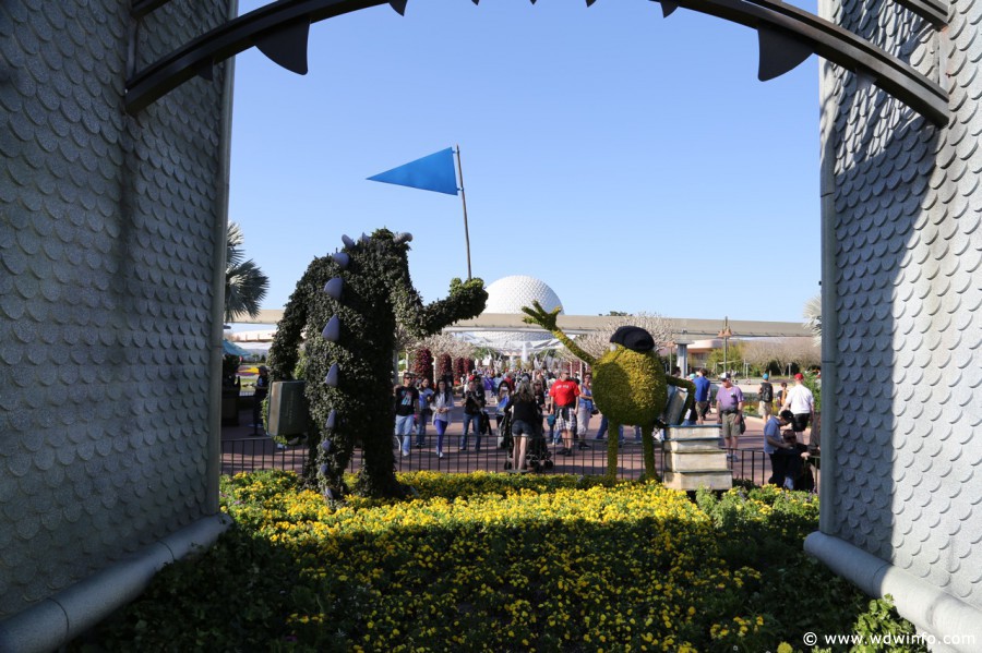 Epcot-Flower-Garden-2013-078
