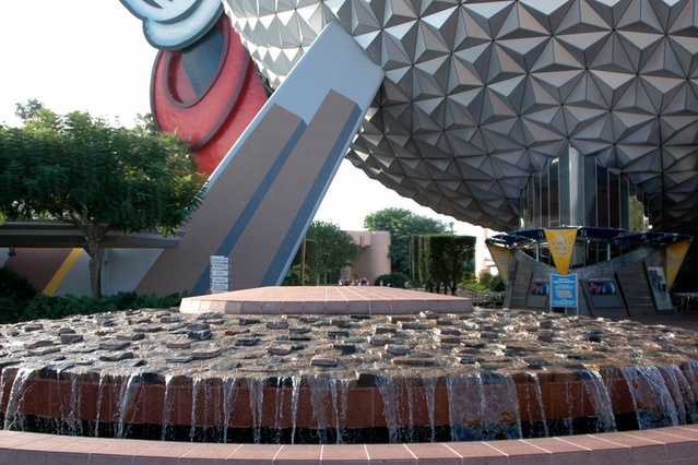 Epcot Fountain