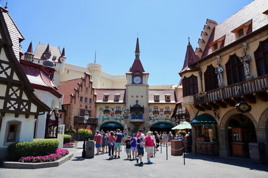 Epcot-germany-pavilion-1