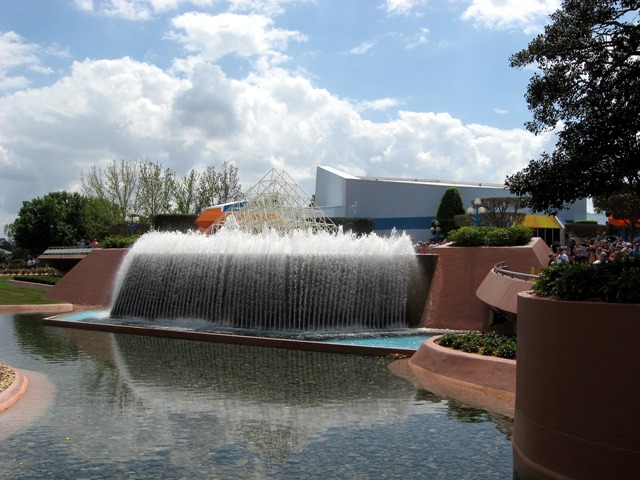 Epcot Imagination Pavillion 3-2009