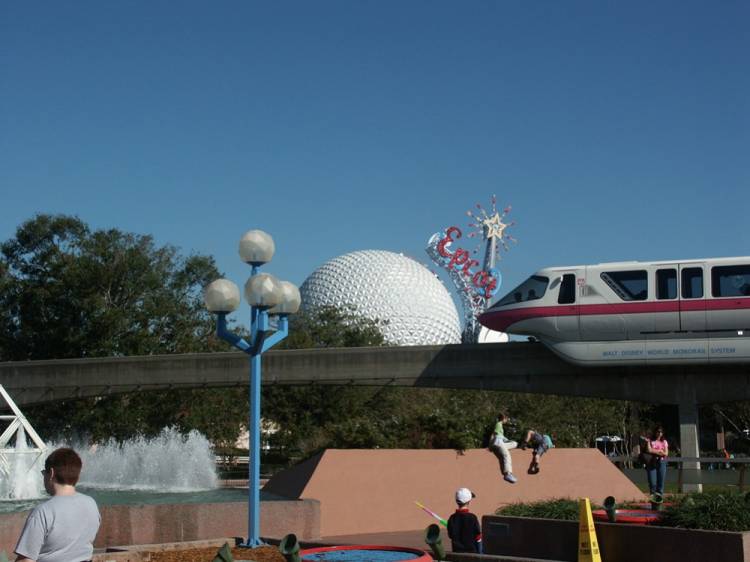 epcot mono rail