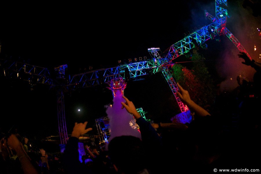 Epcot-NYE-2012-070