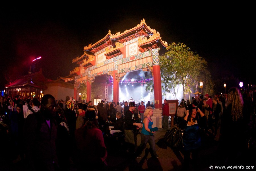 Epcot-NYE-2012-077