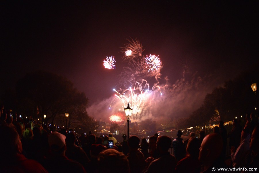 Epcot-NYE-2012-101
