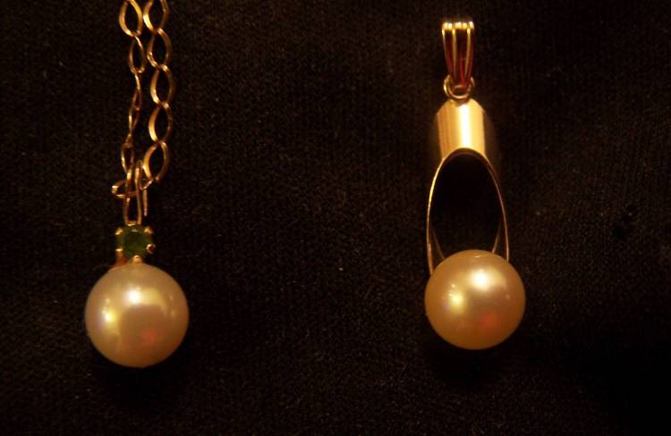 Epcot Pearls