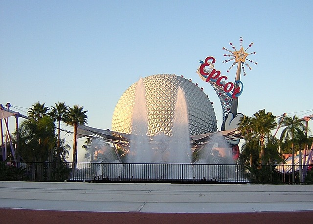 Epcot Spaceship Earth 11-05