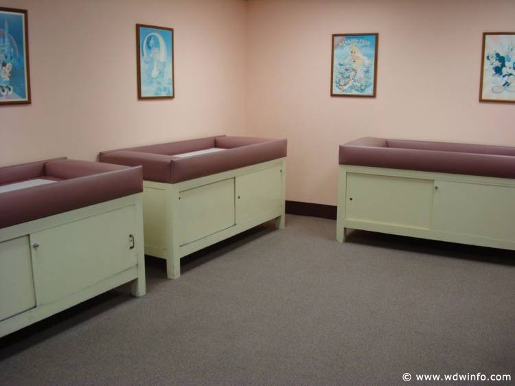 Epcot_Baby_Care_Center_17