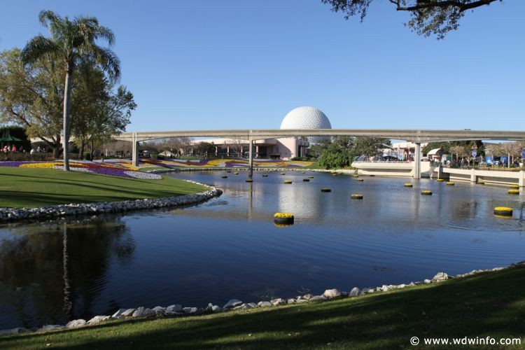 Epcot_Flower_Garden_Festival_150