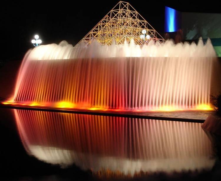 epcot_fountain_mistake1