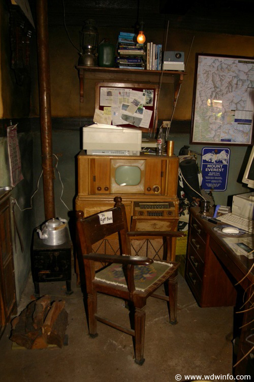 Expedition_Everest_Queue_05