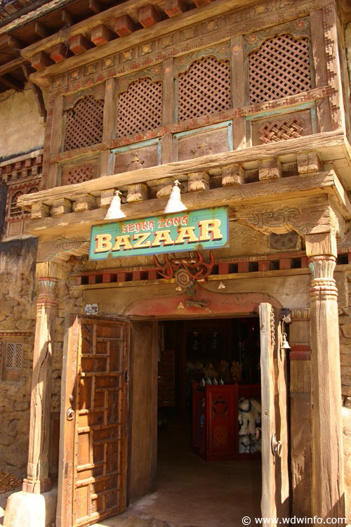 Expedition_Everest_Shop_01