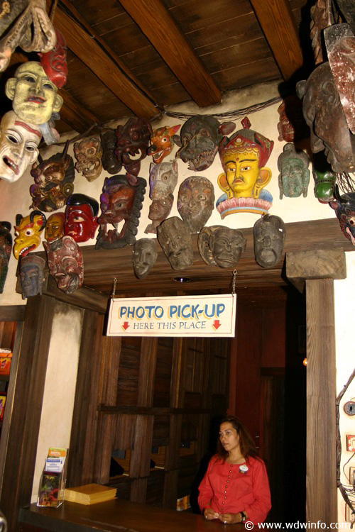 Expedition_Everest_Shop_11