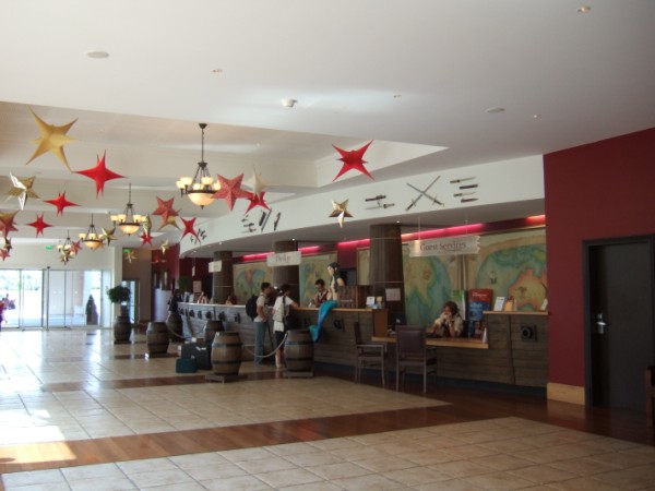 Explorers Hotel