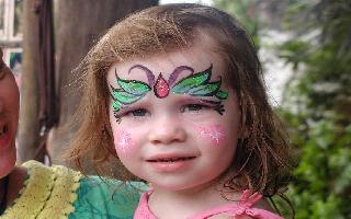 Face Painting: Princess Dot