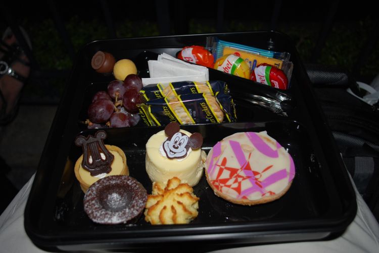 Fantasmic! Dessert Box