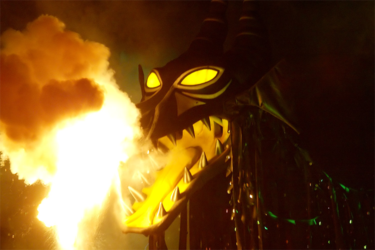 Fantasmic dragon