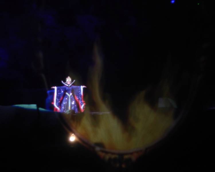 Fantasmic! Evil Queen