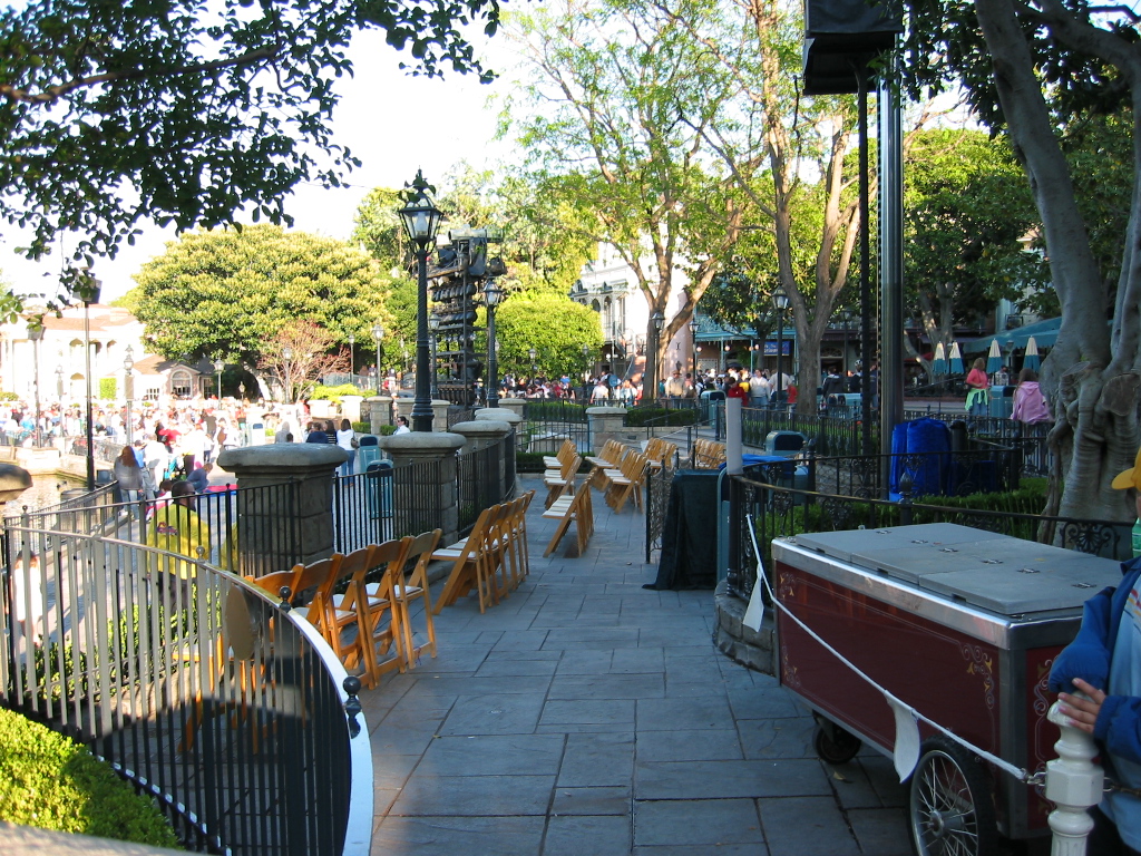Fantasmic Premium Seating