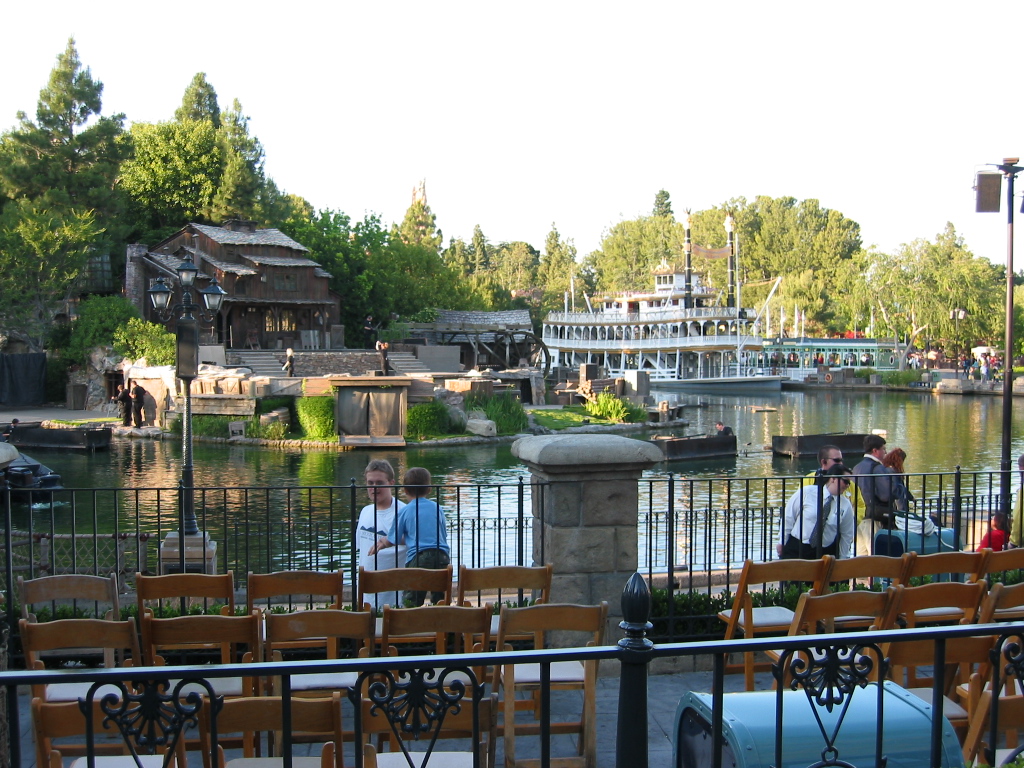 Fantasmic Premium Seating