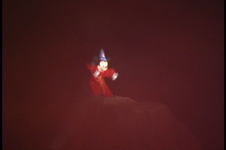 Fantasmic_5