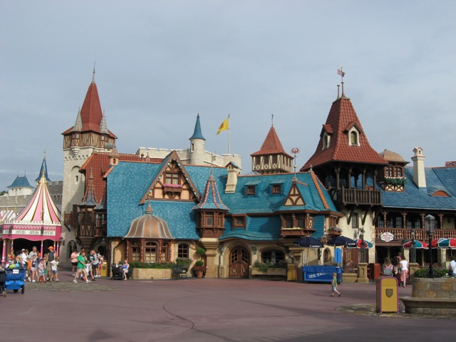 Fantasyland 10-2007